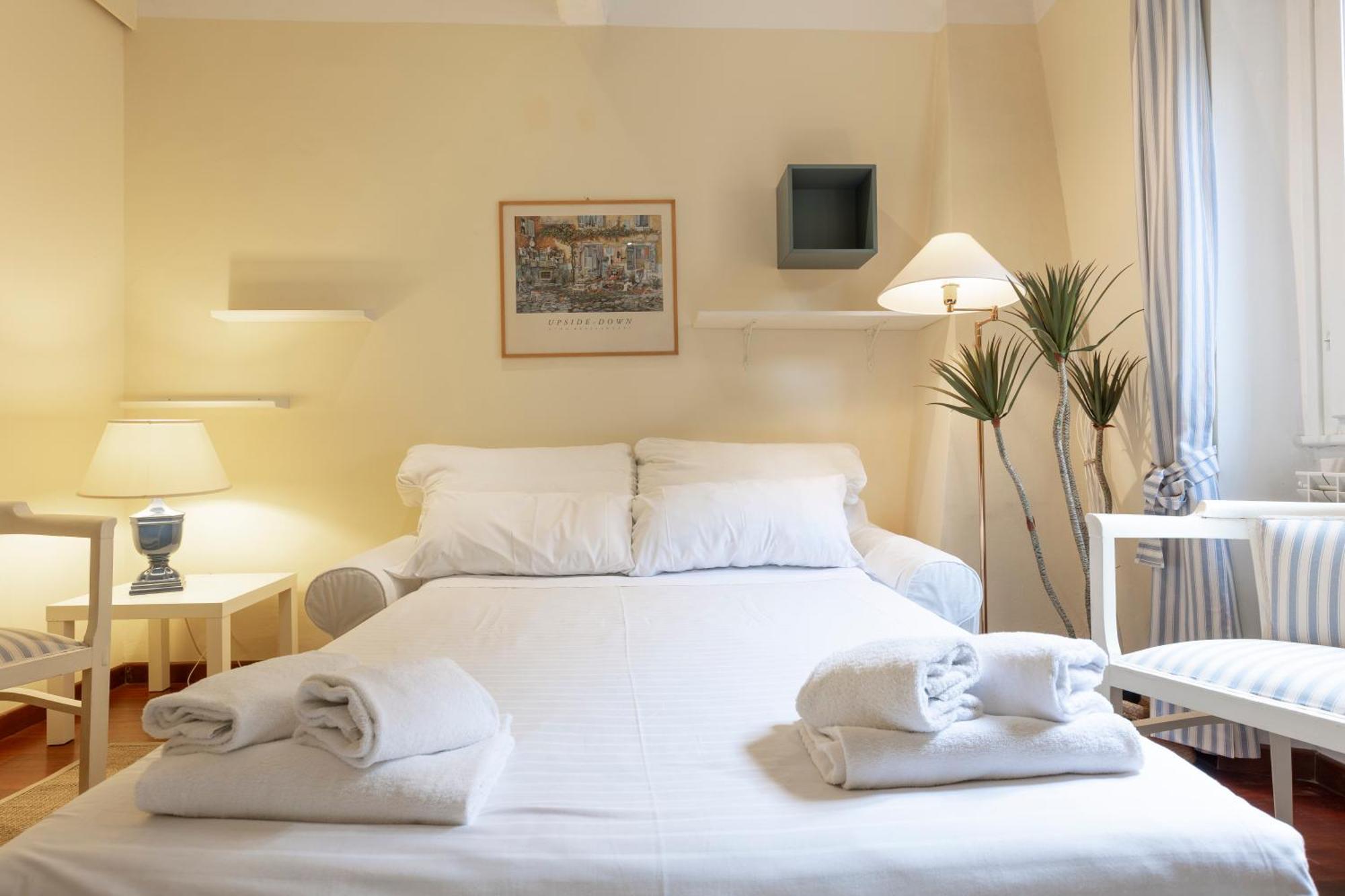 Sweet San Frediano Apartment Florence Ngoại thất bức ảnh