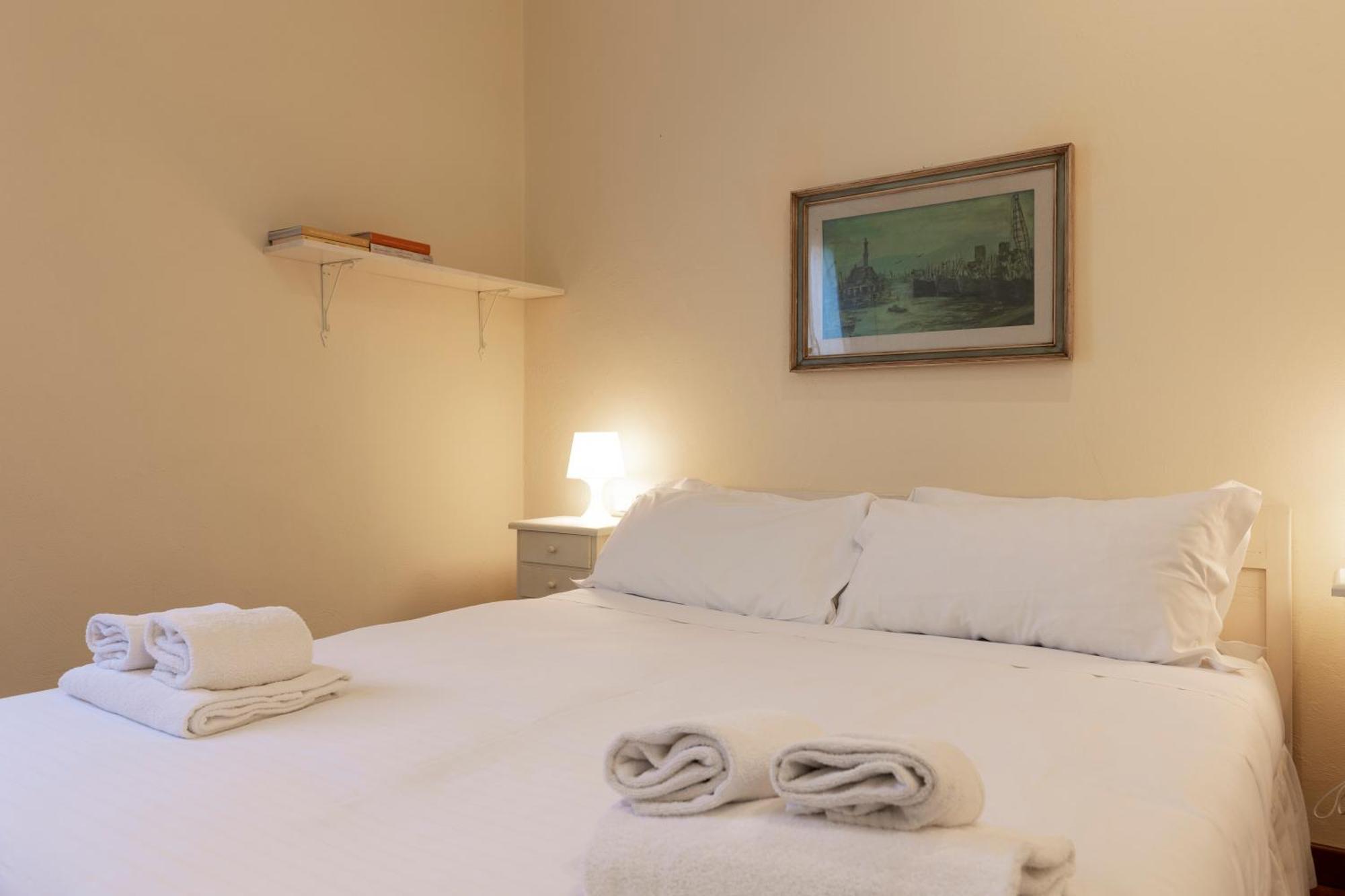 Sweet San Frediano Apartment Florence Ngoại thất bức ảnh
