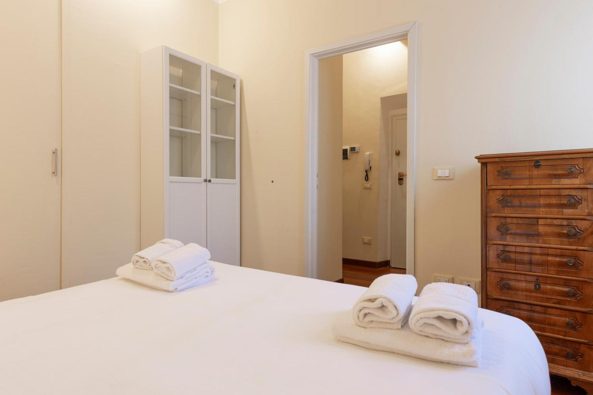 Sweet San Frediano Apartment Florence Ngoại thất bức ảnh