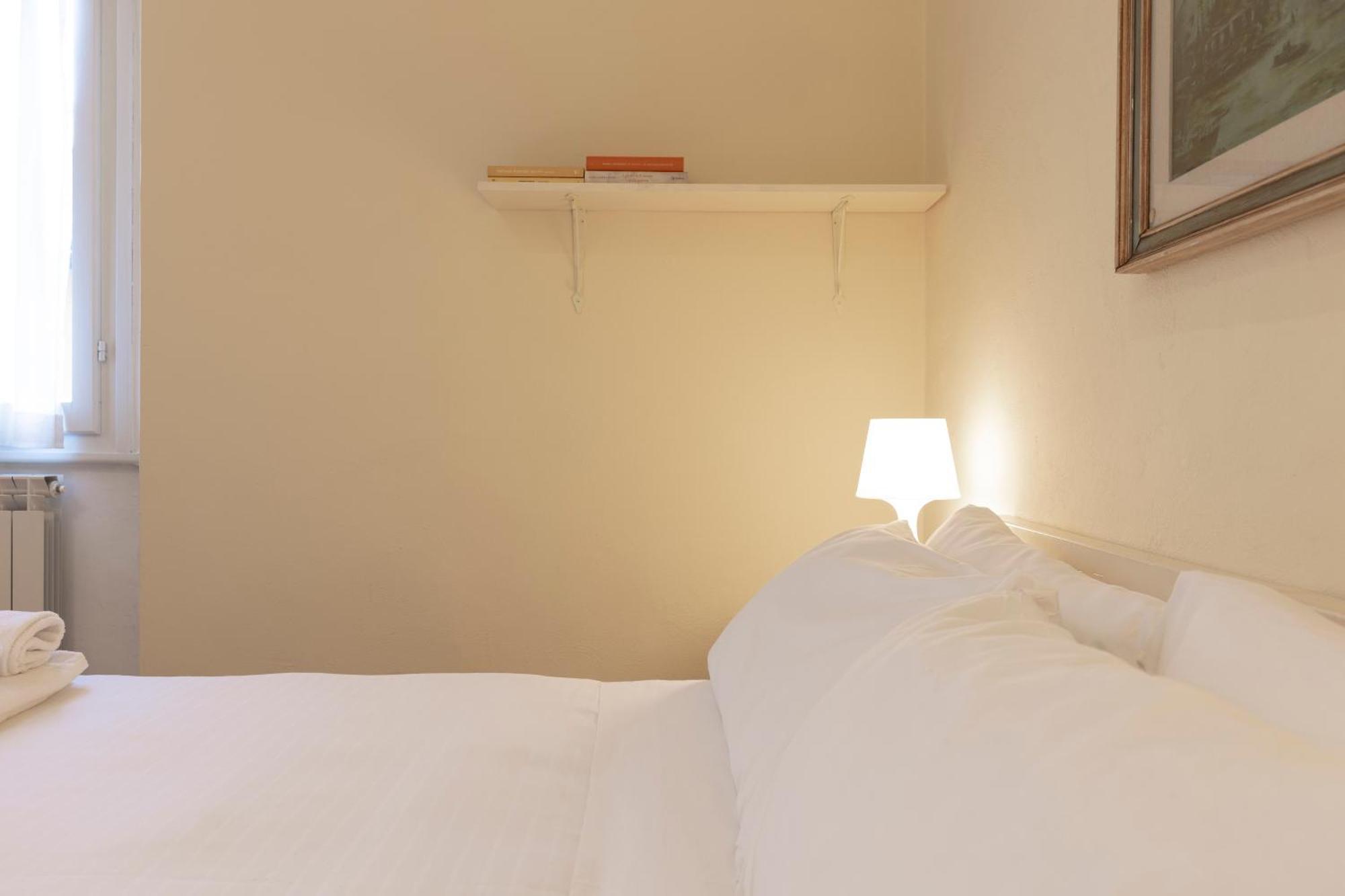 Sweet San Frediano Apartment Florence Ngoại thất bức ảnh